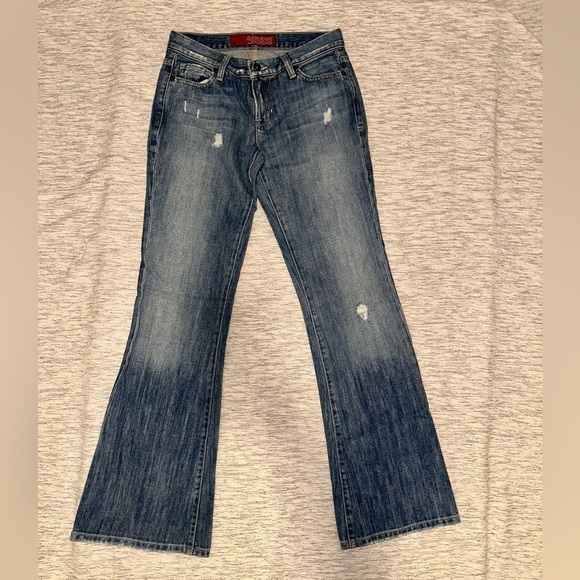 GUESS Y2K rhinestoned back pocket bootcut jeans - Picture 1 of 11